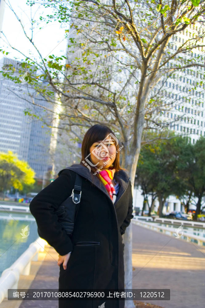 年輕的亞洲女孩