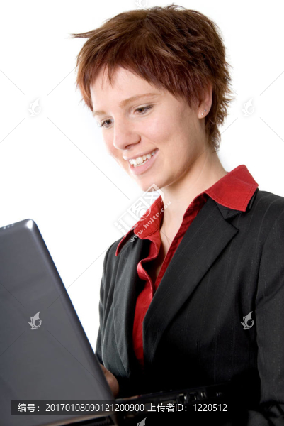 筆記本電腦的女人