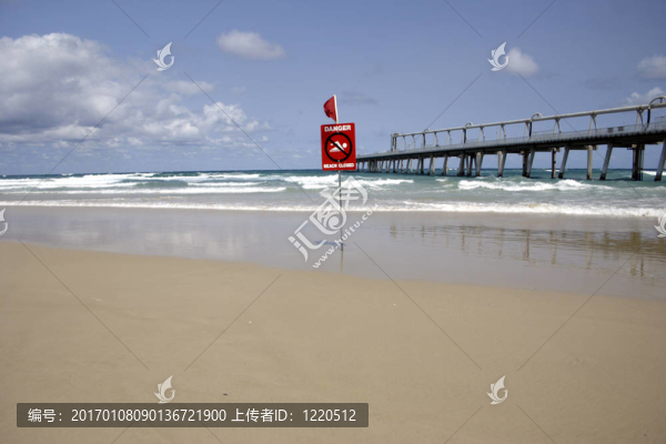 海灘關(guān)閉
