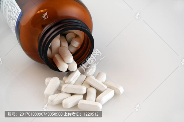 白色的鈣片