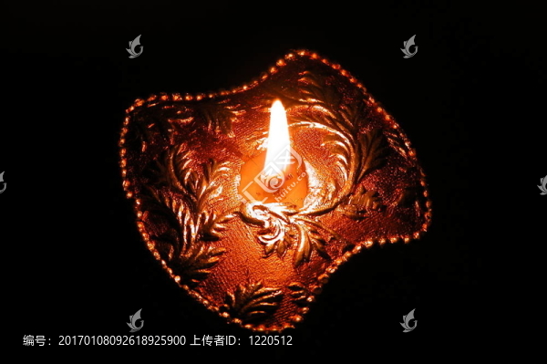 燃燒的蠟燭