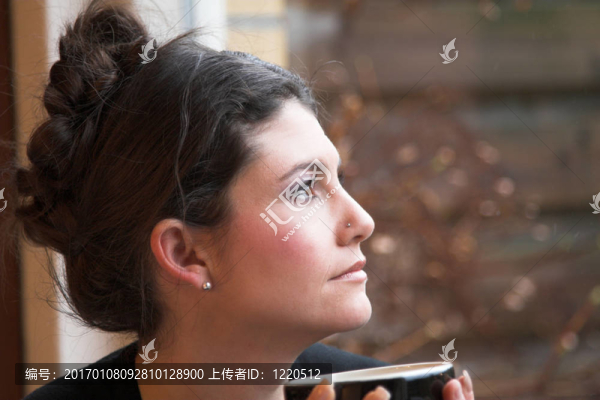 善解人意的女人