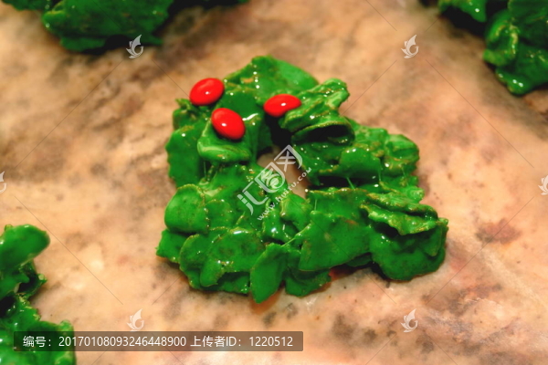 冬青花環(huán)餅干