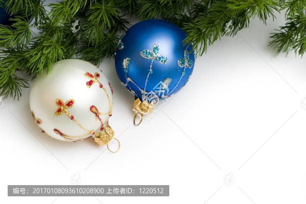 兩個圣誕球