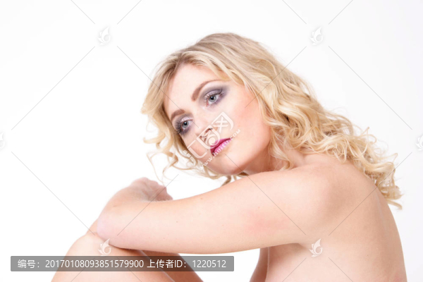 可愛的金發(fā)女孩