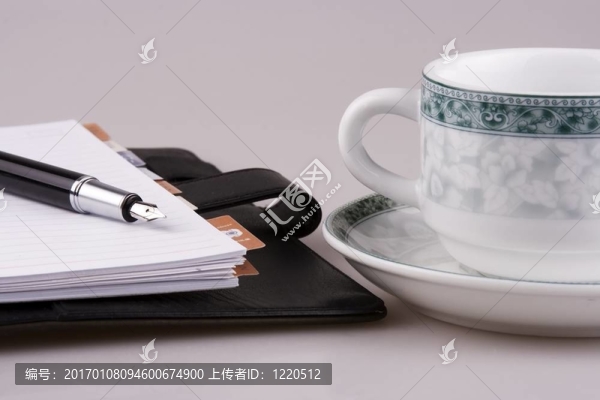 杯和組織者