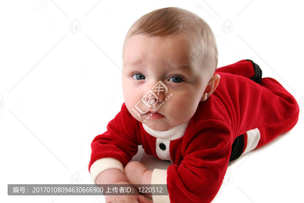 圣誕老人克勞斯裝的小男孩