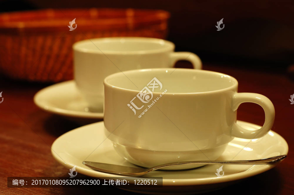 杯子和籃子