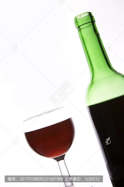 紅葡萄酒