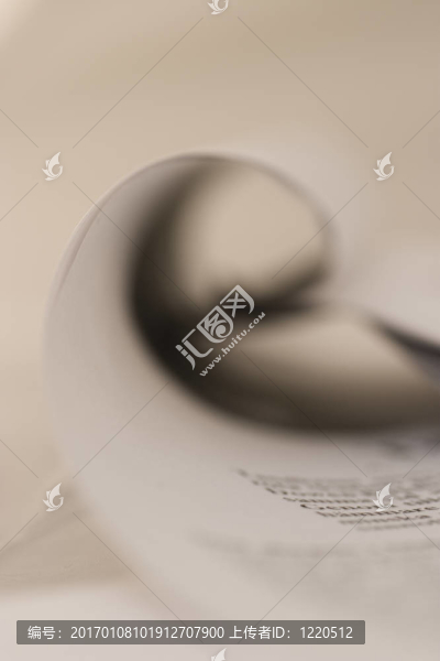摘要論文