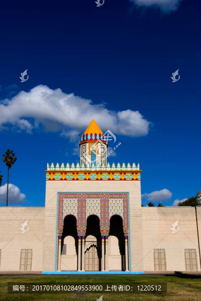 教堂的尖塔-匯圖網(wǎng) www.fosd68.com 教堂的尖塔