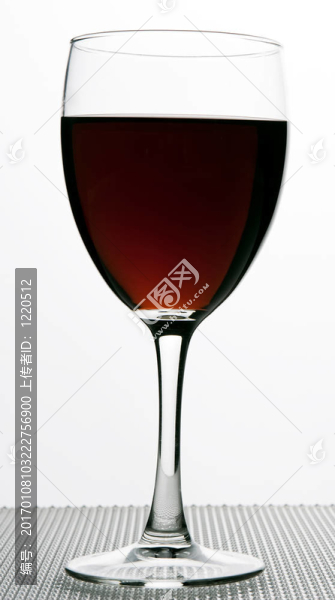 紅葡萄酒