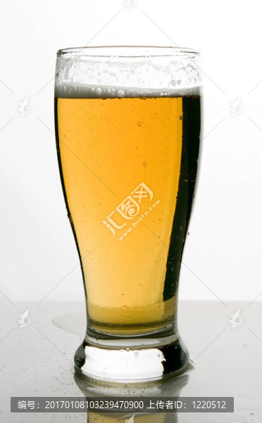 杯啤酒