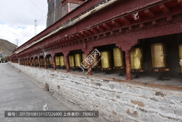 轉(zhuǎn)經(jīng)筒
