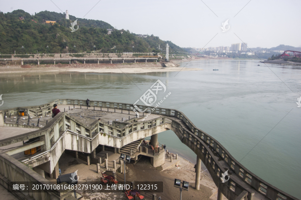 合江門