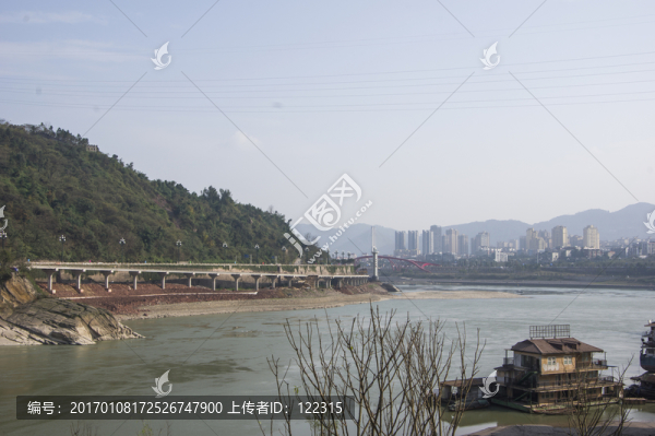 長(zhǎng)江第一碼頭合江門