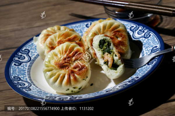 水煎包