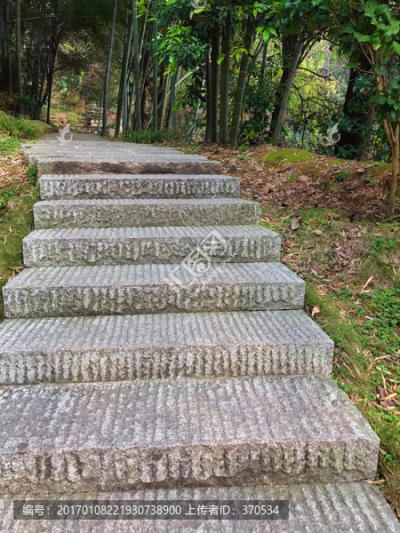 書(shū)堂山