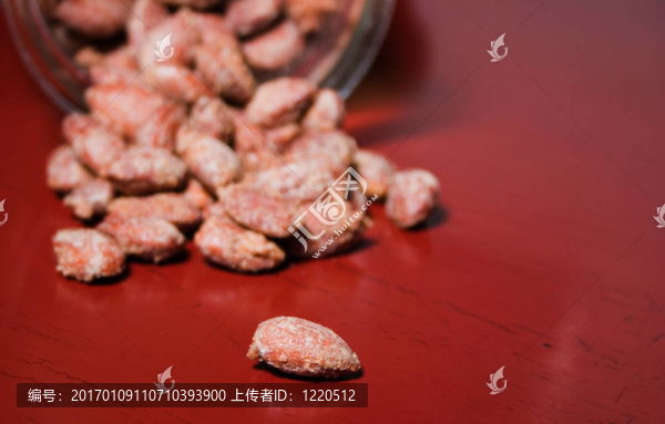 一個(gè)孤獨(dú)的怪人