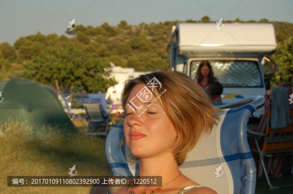 露營(yíng)-匯圖網(wǎng) www.fosd68.com 露營(yíng)