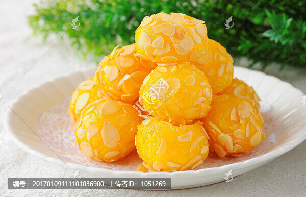 杏仁菠蘿派