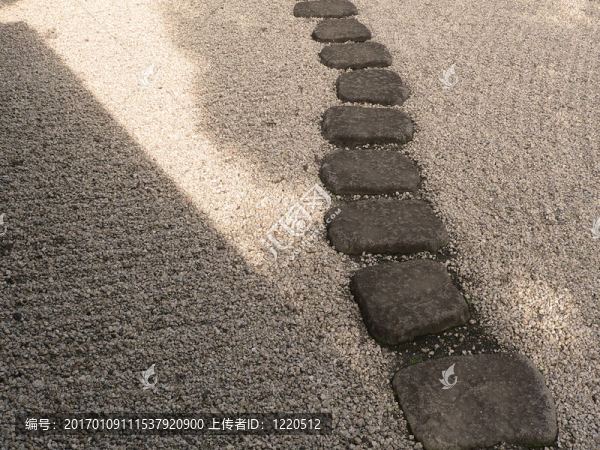 在日本的石頭路