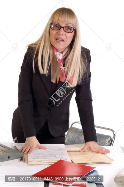 辦公室里的商業(yè)女性