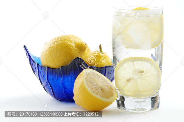 蘇打和檸檬