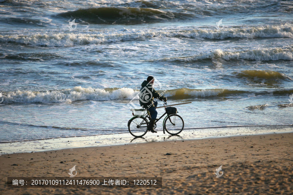 騎自行車的人