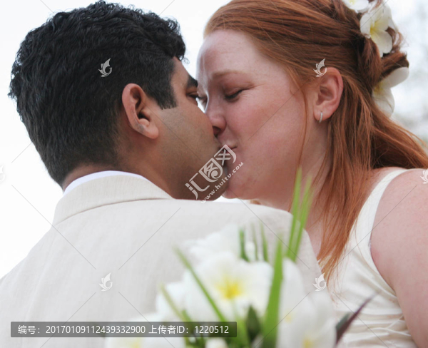 的吻-匯圖網(wǎng) www.fosd68.com 的吻