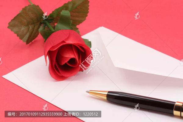 紅玫瑰和信封