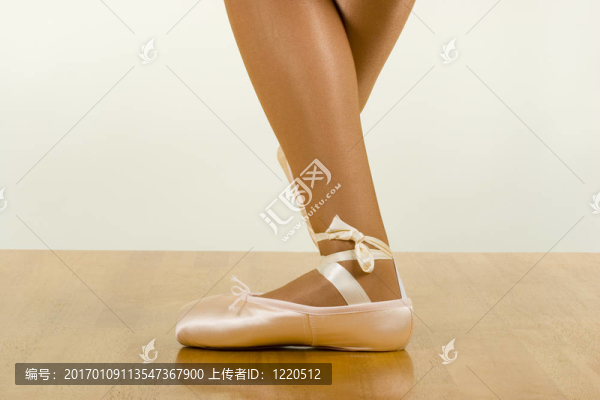芭蕾訓(xùn)練