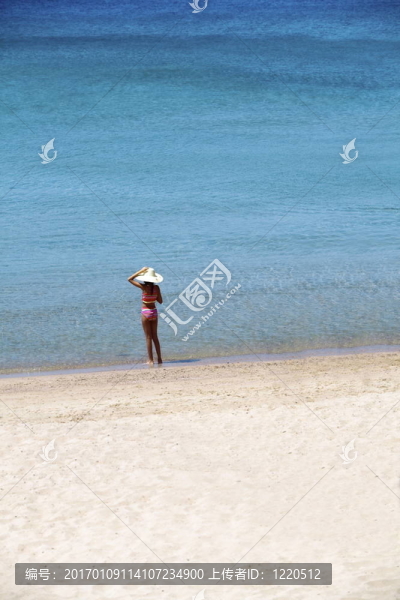 海灘上的孩子