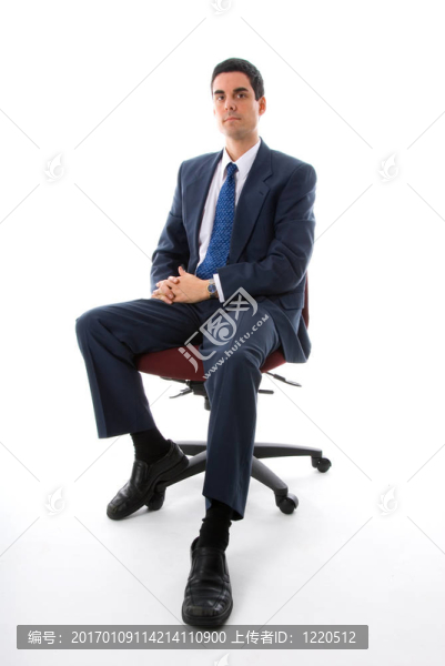 在椅子上