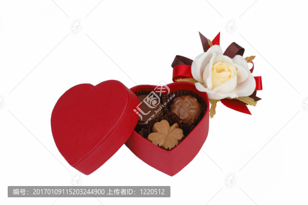 瓦倫丁仍然生活