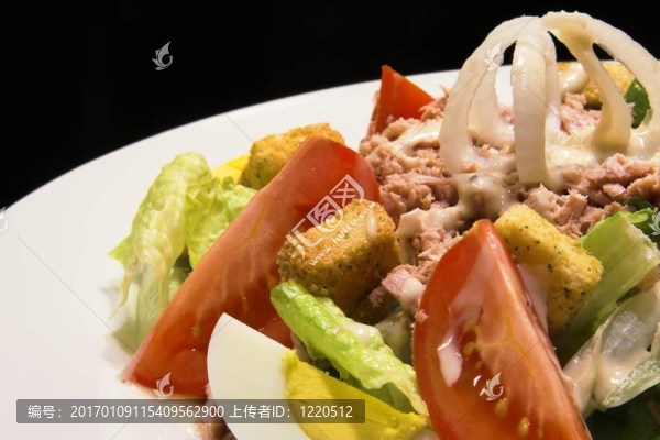 薩拉德
