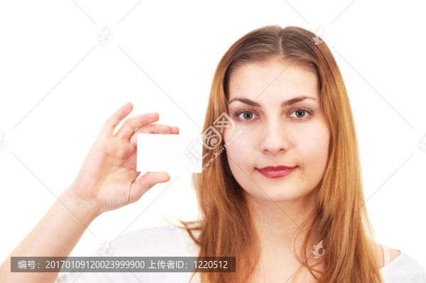 顯示卡片的女孩