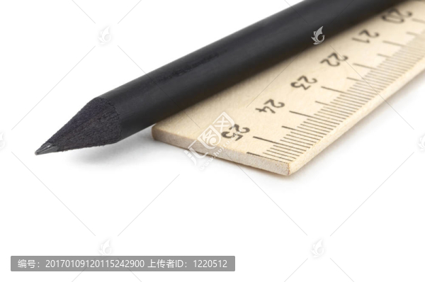 鉛筆和尺子