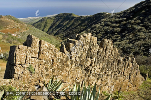 在La,Caldera,de,los,marteles墻