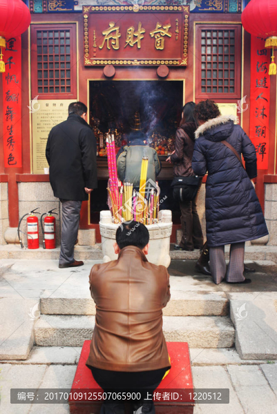 農(nóng)歷新年慶祝與祈禱（豬年）。