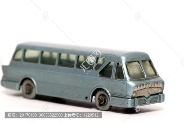 舊玩具汽車教練