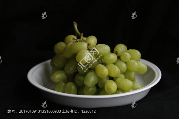 一碗綠色葡萄