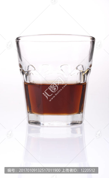 杯威士忌