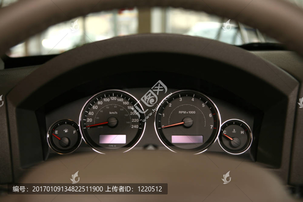 汽車?yán)锍瘫砗? title=