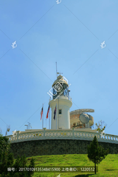 燈塔兩塔