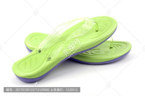 綠色的涼鞋