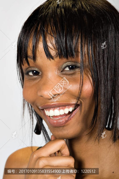 年輕的非洲裔美國女孩