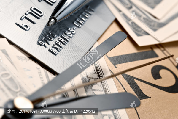 信用卡；時(shí)間和金錢