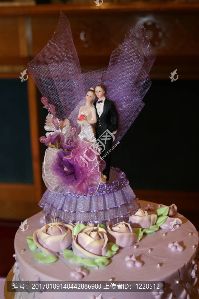 婚禮蛋糕-匯圖網(wǎng) www.fosd68.com 婚禮蛋糕