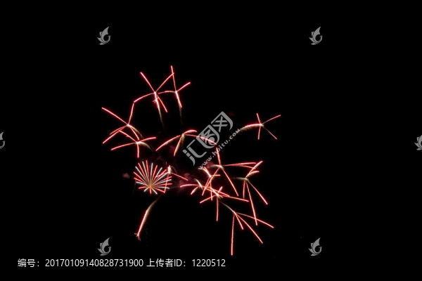 天空中的爆竹